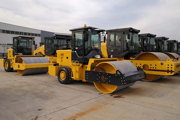 <a href='http://m.sinotranshz.com/product/77.html' target='_blank'>振動壓路機</a> <a href='http://m.sinotranshz.com/product/77.html' target='_blank'>振動壓路機</a>